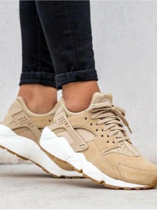 Nike Shoes - Nike Wmns Air Huarache Run SD 'Mushroom'